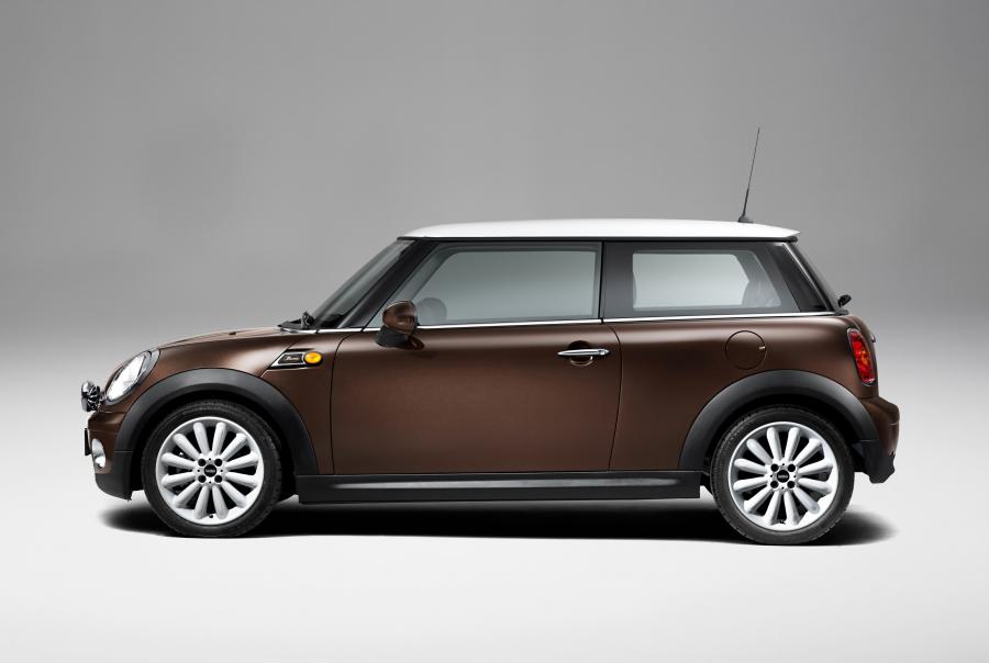  Mini Cooper S 50 Mayfair 2009 года  (фото 10 из 10)